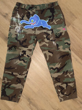 Load image into Gallery viewer, Painter Camo Cargos